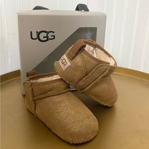 UGG Baby Classic Ultra Mini Dazzle Size 4/5 (12-18M)